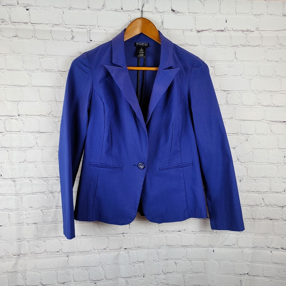 Soho apparel blazer. Size M - Picture 2 of 9